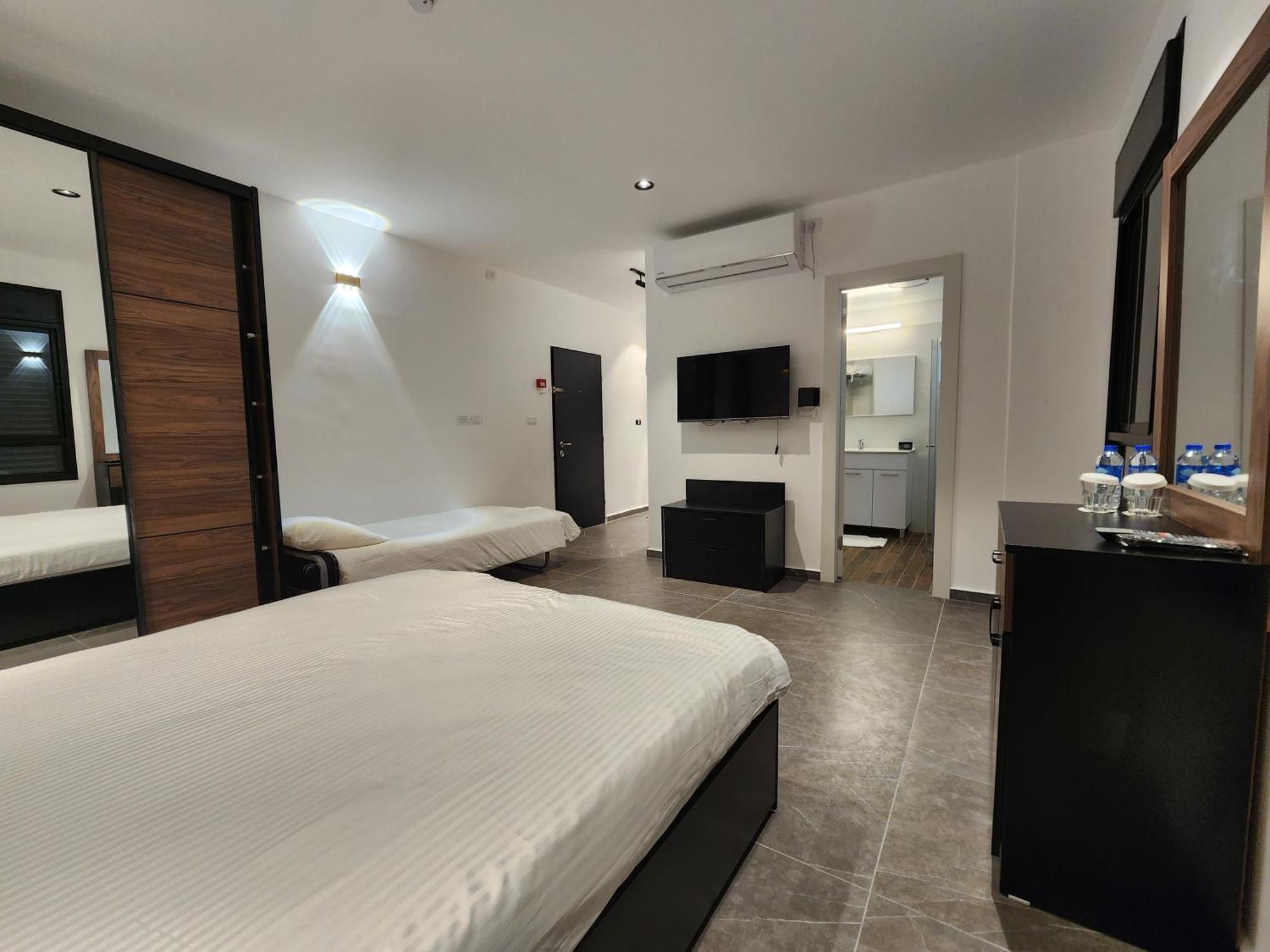 Zozo Guesthouse Nazareth Luaran gambar